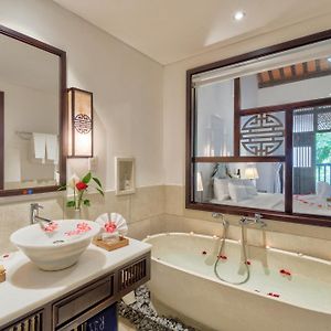 Deluxe Pool Garden view room inclusive 60 minute Body treatment